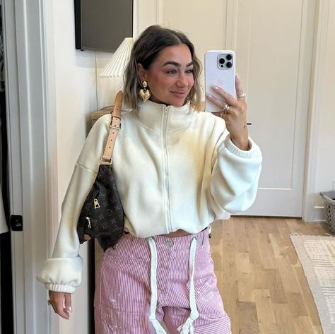 Julia Havens on Instagram: "2024 IN: wear more color 🍭🤸‍♂️⭐️

All outfits are linked on my LTK 🍒" Julia Havens, Hair, How To Wear, On Instagram, Color, Instagram