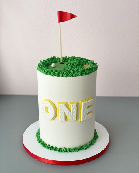 It was a golf themed weekend for us ! ⛳️ . . . . #holeinone #golftheme #golfcake #kidsbirthday #firstbirthday #firstbirthdaycake #ocbakery #buttercream #fondant #ricecrispytreats Golf Smash Cake, Golf Birthday Cake, Golf Birthday Cakes, Cake Design Inspiration, Golf Cake, Buttercream Fondant, Golf Party, Golf Theme, Golf Birthday