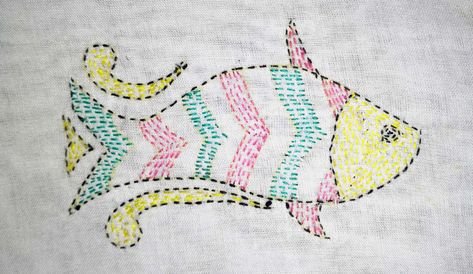 #kantha #fish #motif #embroidery #traditional #mansibhayani Embroidery Traditional, Motif Embroidery, Fish Motif, Kantha Embroidery, Traditional Embroidery, Kantha Work, Embroidery Motifs, Running Stitch, West Bengal