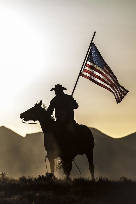 Horse silhouette - Cowboy -Jason Whitman Western Aesthetic Wallpaper, 4th Of July Wallpaper, Patriotic America, Cowboy Photography, Western Games, Framing Art, Americana Aesthetic, Country Backgrounds, Western Wallpaper Iphone