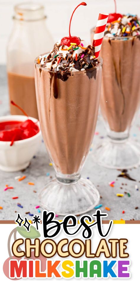 This Chocolate Milkshake is super thick and packed with rich chocolatey flavor made with only two ingredients that's ready for sipping in just 5 minutes! via @sugarandsoulco Milkshake Toppings, Best Chocolate Milkshake Recipe, Best Milkshake Recipe, Gourmet Milkshakes, Smores Milkshake, Diy Milkshake, Chocolate Ice Cream Milkshake, Fruit Milkshake Recipe, Kids Milkshake