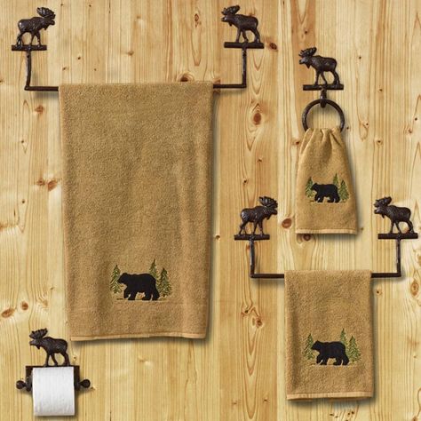 Black Bear Decor, Moose Decor, Cabin Bathroom, Modern White Bathroom, Cabin Bathrooms, Bathroom Decor Sets, Rustic Bathroom Decor, Bathroom Hardware Set, Rustic Bathrooms