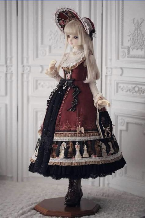 Porceline Doll Aesthetic, Black Bjd, Vintage Porcelain Dolls, Bjd Dolls Girls, Bjd Clothes, Pop Dolls, Fantasy Art Dolls, Old Fashion Dresses, Victorian Dolls