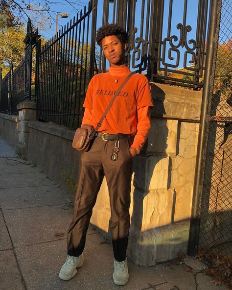 Orange Aesthetic Wallpaper, Boys Aesthetic Outfits, Fashion Hashtags, Guy Fashion, Orange Streetwear, Wallpaper Soft, Aesthetic Outfits Men, Outfits Hombre, Orange Outfit