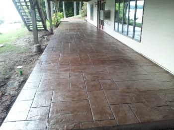 Etched Concrete Patio, Sealing Concrete Patio, Stained Concrete Porch, Diy Stamped Concrete, Patio Decoration Ideas, Concrete Patterns, Stamped Concrete Patterns, Stamped Concrete Walkway, Diy Concrete Patio