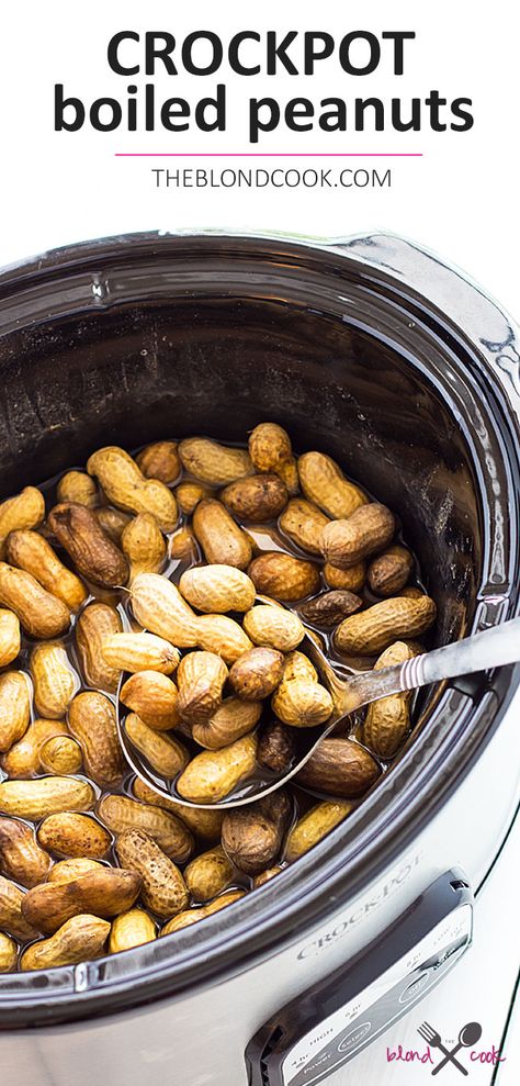 Crock Pot Boiled Peanuts - Delicious boiled peanuts have never been easier in your slow cooker!  #boiledpeanuts #crockpot #easy #appetizer #recipe Jalapeno Recipes Appetizers, Friendsgiving Recipes Appetizers, Pilsbury Recipes, Pepperoni Recipes, Boiled Peanuts, Coconut Dessert, Crock Pot Recipe, Peanut Recipes, Brownie Desserts