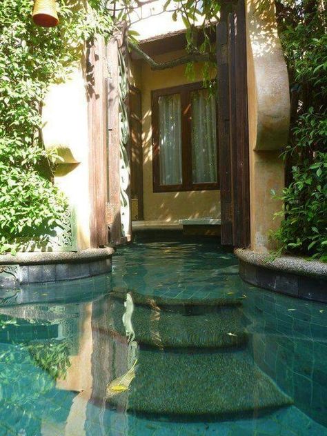 Dream Pools, Spa Design, Beautiful Pools, Pool Design, Design Hotel, Swimming Pool Designs, Outdoor Swimming, House Goals, Villa Design