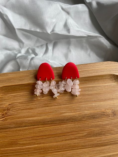 Polymer Clay Earrings 2023, Elegant Clay Earrings, Red Clay Earrings, Red Polymer Clay Earrings, Minimalistic Earrings, Ceramic Jewellery, Polymer Clay Flower Jewelry, Polymer Inspiration, Polymer Clay Jewelry Tutorials