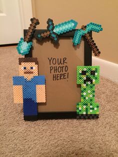 Minecraft Beads, Minecraft Diy, Minecraft Gifts, Minecraft Pictures, Diy Minecraft, Minecraft Room, Minecraft Birthday Party, Hama Beads Design, Minecraft Birthday