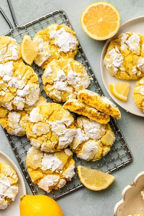 Vegan Lemon Crinkle Cookies are soft and sweet, bursting with bright lemon flavors, and coated in powdered sugar. The perfect cookies for spring! Cookies For Spring, Lemon Crinkle Cookies, Perfect Cookies, Vegan Cookies Recipes, Lemon Blueberry Muffins, Spring Cookies, Crinkle Cookies, Lemon Cookies, Perfect Cookie