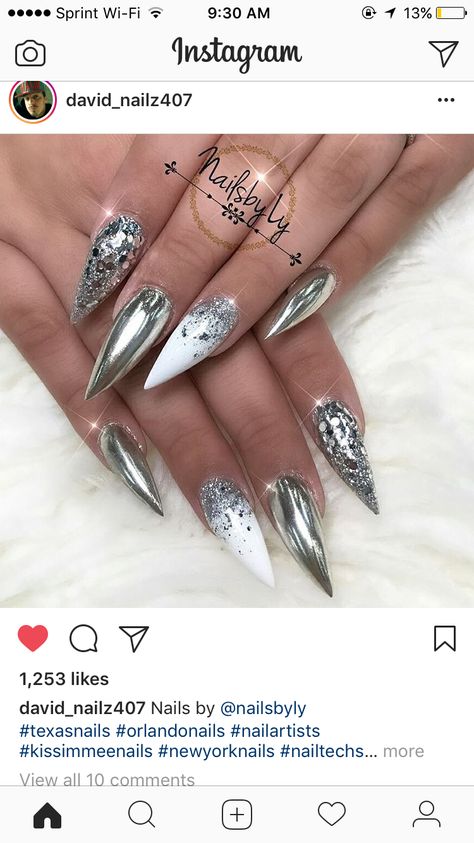 Silver Glitter Christmas Nails, Chrome Glitter Nails Designs, New Years Nails Sparkly Silver, Christmas Pointy Nails, Chrome Pointy Nails, New Years Stilleto Nails, Chrome New Years Nails, Christmas New Years Nails Acrylic, Silver Holiday Nails