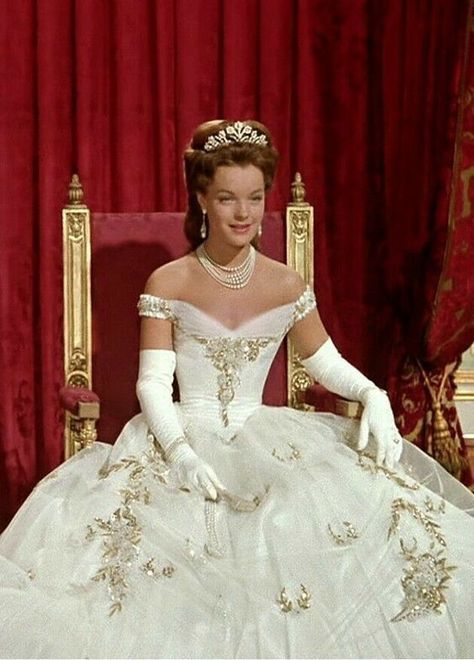 Romy Schneider, Fairytale Dress, Princess Aesthetic, Vintage Couture, Historical Dresses, Glam Dresses, Fantasy Fashion, Hollywood Glamour, Dream Wedding Dresses