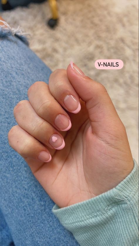 gel pink heart nail art for valentine’s day french tip Short Gel Nail Designs Natural, White Shellac, Graduation Hair, Short Gel Nails, Heart Nail Art, Heart Nail, Simple Gel Nails, Graduation Hairstyles, V Day