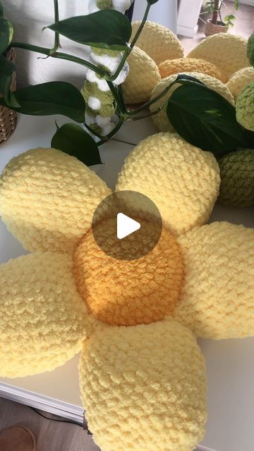 Lina ~ Crochet Content 🐢 on Instagram: "🌼 ASMR  Pattern: @therapyonmyhook   Last weekend I decided to crochet one of my first patterns again and it was this super cute flower pillow. I went for yellow tones and a fluffy yarn (Alize Softy mega) so it turned out much bigger than the ones I did before 🥰   If you also want to crochet your own flower pillow - perfect for the summer season and long car drives into your holidays - you can find the pattern on my Etsy (link in bio). 🌼  #crochet #crochetaddict #crochetpillow #crocheting #flowerpillow #flower #summervibes #asmr #crochetasmr #crochetreels #smallbusiness #pillow #70s" Long Car Drives, Flower Pillow Tutorial, Car Drives, Crochet Puff Flower, Fluffy Yarn, Flower Blanket, Crochet Pillow, Flower Pillow, Yellow Tones