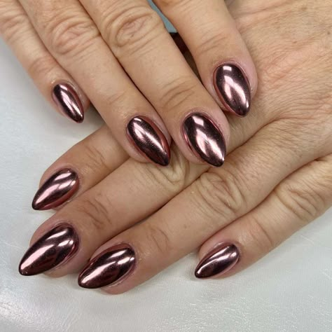 13. Deep Pink Chrome Nails, Chrome Halloween Nails Designs, Chrome Nail Combinations, February Chrome Nails, Mauve Pink Nails Design, Fall Metallic Nails, Chrome Nails For Fall, Chrome Nails Designs Pink, Chrome Autumn Nails