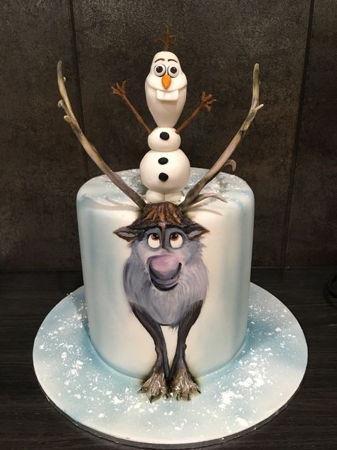 Olaf Birthday Cake, Olaf Cupcakes, Olaf Birthday Party, Olaf And Sven, Super Torte, Olaf Birthday, Olaf Cake, Disney Frozen Cake, Frozen Theme Cake