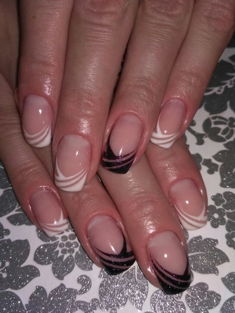 Маникюр Ambre Nails, Nail Tip Designs, Classy Nail Designs, French Nail Art, Nagellack Trends, Nail Art Designs Diy, Ombre Acrylic Nails, French Nail Designs, Nail Art Wedding