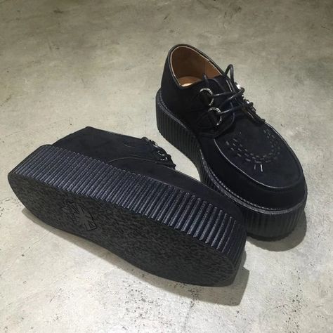 💖 Black Harajuku Shoes Classic Lace UP High Platform Creepers Fashion Harajuku Punk Shoes Women's Casual Shoes Platform Shoes 💖 by Samag Shop At cheap price 🤑 Shop now 🛍️ at https://tinyurl.com/22xzg22s Harajuku Shoes, Mode Harajuku, Platform Creepers, Harajuku Punk, Punk Shoes, Women's Casual Shoes, Black Platform Shoes, Casual High Heels, Shoes Classic