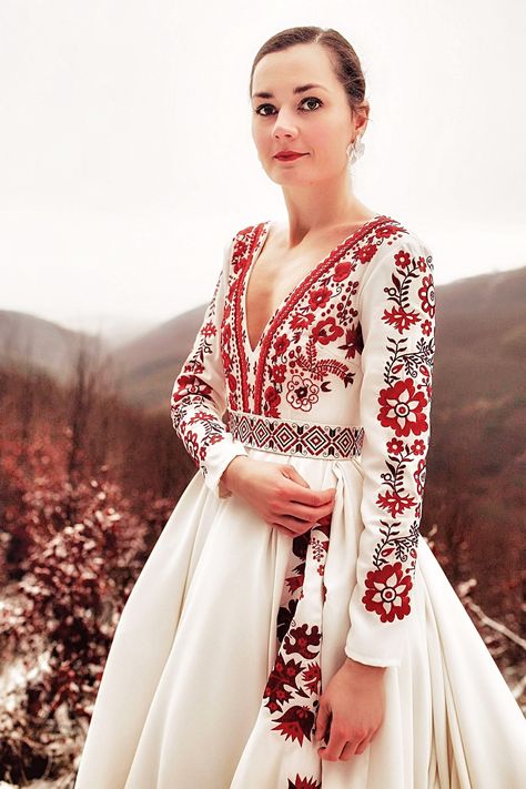 Bulgarian Wedding Dress, Hungarian Wedding Dress, Polish Wedding Dress, Slovak Wedding, Folk Wedding Dress, Peruvian Inspired Wedding, Russian Wedding Dress, Polish Traditional Costume, Polish Dress