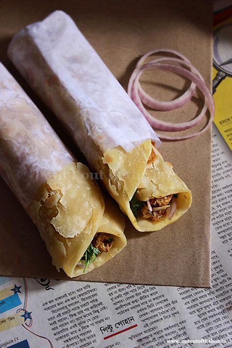 ‘Chicken Roll’ is a popular street snack of Kolkata. This is as popular as egg roll and mutton roll. There is another variation of Chicken roll that is ‘Egg Chicken … Pakistani Snacks, Kolkata Food, Kolkata Street, Chicken Wrap Recipe, Mcdonalds Recipes, Wraps Recipes Easy, Bangladeshi Food, Bengali Recipes, Desi Street Food