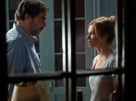 Still of Hilary Swank and Jeffrey Dean Morgan in The Resident (2011) Negan Twd, Hilary Swank, The Resident, Jeffrey Dean, Jeffrey Dean Morgan, Film Production, Picture Photo, Medium Length Hair Styles, Mom And Dad