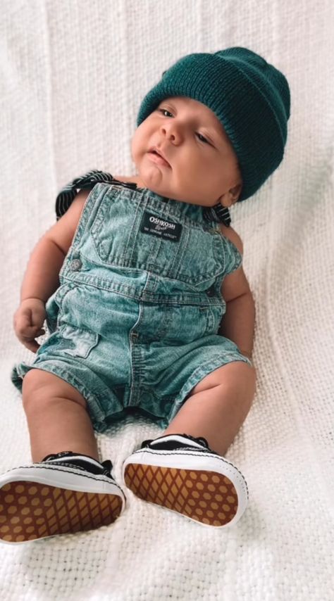 Newborn Summer Outfits Boy, Newborn Summer Outfits, Beny Jr, Newborn Summer, Baby Boy Summer, Baby Room Design, Summer Fits, Baby Outfits