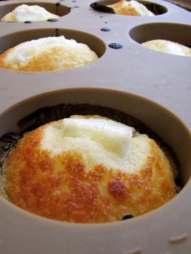 Bibingka muffins | rice flour cakes topped with farmer's whi… | OggiG | Flickr Rice Muffins, Filipino Sweets, Bibingka Recipe, Pinoy Dessert, Filipino Food Dessert, Filipino Cuisine, Filipino Foods, Fresh Coconut, Filipino Desserts