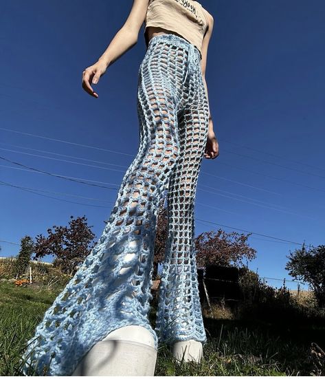 Crochet Mesh Flare Pants, Mesh Bell Bottoms, Crochet Bell Bottoms Pattern, Crochet Flare Pants Pattern, Mesh Crochet Projects, Crochet Mesh Pants Pattern, Crochet Mesh Pants Pattern Free, Crochet Bell Bottoms Free Pattern, Crochet Bottoms Pattern Free