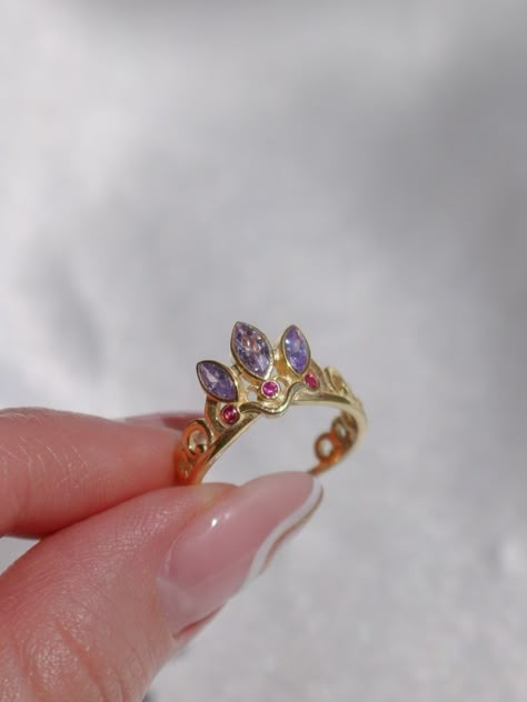 Disney Princess Crown Rings, Tangled Crown Ring, Tangled Rings Rapunzel, Rapunzel Crown Ring, Rapunzel Wedding Ring, Tangled Gift Ideas, Rapunzel Themed Nails, Rapunzel Gift Ideas, Rapunzel Theme Quinceanera