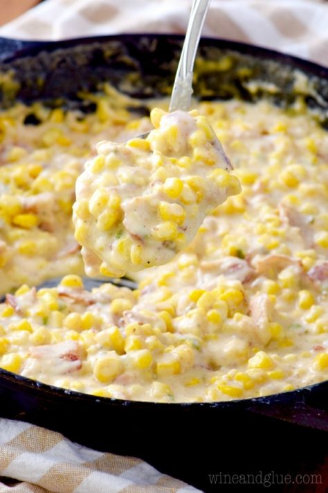 This Bacon Jalapeño Cream Corn is an easy and delicious side dish full of perfect flavor! This is going to be a new family favorite! Jalapeño Cream Corn, Bacon Corn Casserole, Jalapeño Bacon, Salad Sides, Meal Sides, Corn Side, Simple Sides, Bacon Corn, Cream Corn Casserole