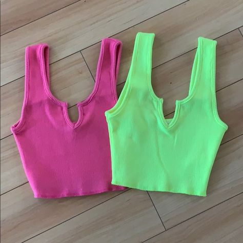 Neon Pink Crop Top, Neon Crop Top, Bright Outfit, Neon Top, Fitness Wear Women, Boxy Crop Top, Neon Outfits, Glam Outfit, Yellow Crop Top