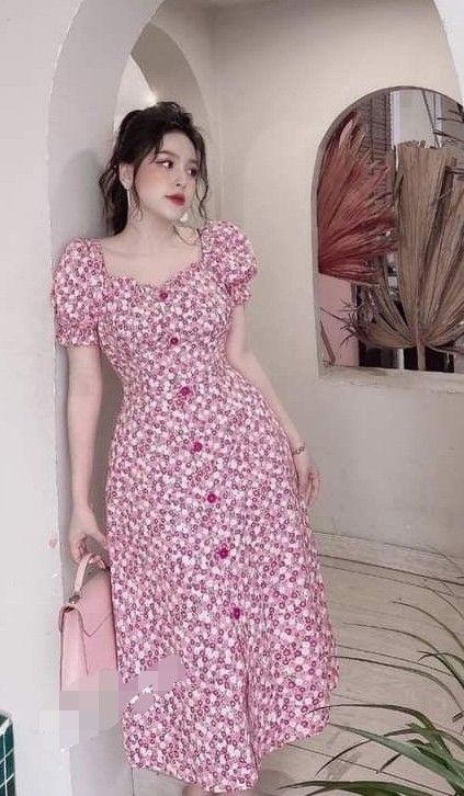 Latest Frock Designs For Women, Couture Dresses Short, Frock Designs For Women, Mother Of Bride Dresses, Cotton Night Dress, Simple Frock Design, Classy Summer Outfits, Long Gown Design, Frock For Women