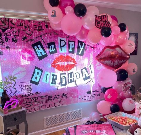 12th Birthday Party Ideas, Mean Girls Party, Book Birthday Parties, 18th Birthday Party Themes, Sweet Sixteen Birthday Party Ideas, 17th Birthday Ideas, Girly Birthday Party, Sleepover Birthday Parties, Girls Party Decorations