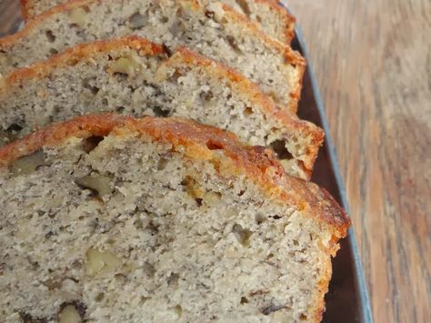 Black Walnut Banana Bread | veronicascornucopia.com Walnut Banana Bread, Walnut Uses, Banana Bread Recipe, Pizza Bread, Banana Bread Recipes, Black Walnuts, Black Walnut, Try It, Bread Recipes