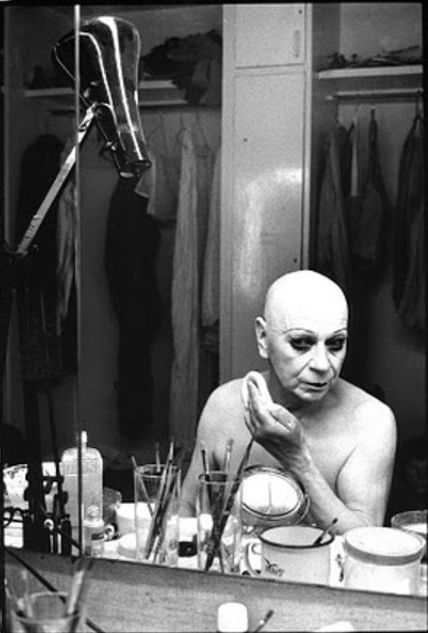 Lindsay Kemp Lindsay Kemp, Be Your Own Muse, The Muses, Ny Hotel, Chelsea Hotel, Dance Forever, Edinburgh Festival, Sid Vicious, Diane Arbus