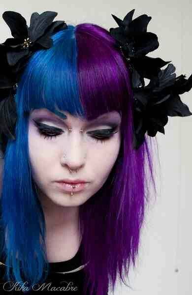 , Half Colored Hair, Blue And Purple Hair, Half And Half Hair, Split Dyed Hair, Dyed Hair Pastel, Ombre Blond, Hair Things, Split Hair, Dye Ideas