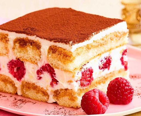 Fresh Raspberry Recipes, Raspberry Tiramisu, Raspberry Recipes, Tiramisu Cake, Tiramisu Recipe, A Piece Of Cake, Piece Of Cake, Food Cakes, Trifle