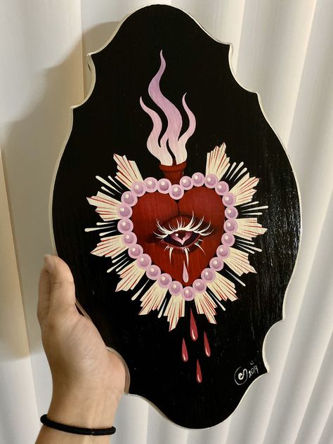 Sacred Heart Art Tattoo, Whimsigoth Painting Ideas, Sacred Heart Painting, Goth Gift Ideas, Oddity Art, Ideas Habitaciones, Frida Art, Goth Home Decor, Ethereal Art