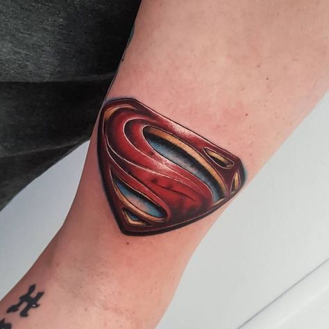 Darling Tattoo, Emblem Tattoo, Warrior Tattoos, Superman Logo, Warrior Tattoo, Future Tattoos, Tattoo Studio, Superman, Tatting