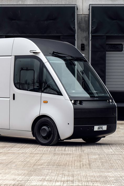 Arrival Unveils Electric Van Taking to Public Roads This Summer Future Concept Cars, Electric Van, Car Concept, Four Wheelers, Car Design Sketch, Big Car, Power Cars, Mode Of Transport, City Car