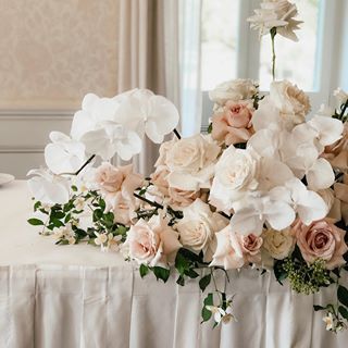 WILLOW + BEAR | Sydney Florist (@willow_and_bear) • Instagram photos and videos Neutral Flower Table Arrangements, Orchid Centerpiece, Neutral Wedding Flowers, Floral Arch Wedding, Orchid Centerpieces, Table Flower Arrangements, Wedding Reception Flowers, Bridal Table, Peony Wedding