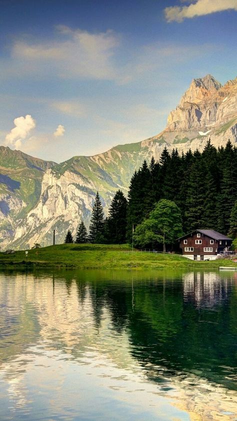 Art Of Nature Switzerland Wallpaper, Image Nature, Interlaken, A Cabin, Beautiful Wallpapers Backgrounds, Beautiful Landscape Wallpaper, Beautiful Places In The World, Landscape Wallpaper, Best Places To Travel