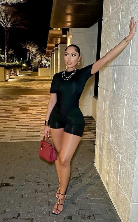 Cute Outfits Black Women Birthday, Baddie Outfits For Summer, Black Romper Outfit Baddie, Summer Clubbing Outfits, Effortlessly Chic Outfits, Baddie Outfits Casual, Cute Simple Outfits, Teenage Fashion Outfits, Lookbook Outfits