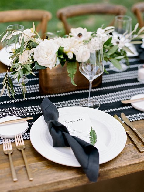 These Statement Linens Will Take Your Wedding Reception to the Next Level Black And White Tablecloth, Wedding Reception Napkins, Napkin Folds, Black Napkins, Black Tablecloth, Deco Table Noel, Wedding Table Linens, Wedding Reception Tables, Napkin Folding