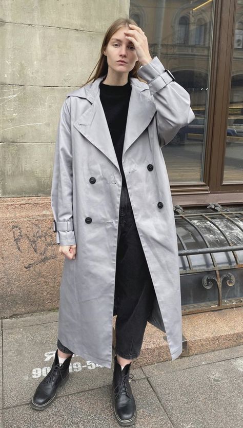 Outfit Planner, Outfit Inso, Trench Coat Outfit, Grey Trench Coat, Coat Outfit, Tomboy Style Outfits, Coat Outfits, Abayas Fashion, Tomboy Fashion