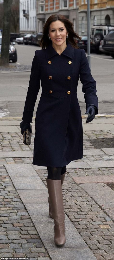 Queen Mary of Denmark previously donned the double-breasted navy Prada coat during an outing in 2013 Queen Mary Of Denmark, Princess Josephine Of Denmark, Prada Coat, Royal Wardrobe, Elegant Dressing, Denmark Fashion, Princess Mary Of Denmark, Mary Of Denmark, Danish Royalty