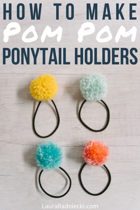 Diy Hair Bobbles, Pom Pom Bows Diy, Hair Pom Poms, Ponytail Holders Diy, Pom Pom Ponytail, Diy Hair Elastics, Hairbow Making, Diy Yarn Pom Pom, Ponytail Accessories