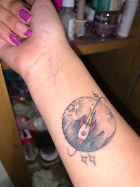 Moon And Rocket Tattoo, Rocket And Moon Tattoo, To The Moon And Back Tattoo, Couple Tat, Rocket Tattoo, Phase Of The Moon, Mom Tattoo, Leo Tattoos, Tat Ideas