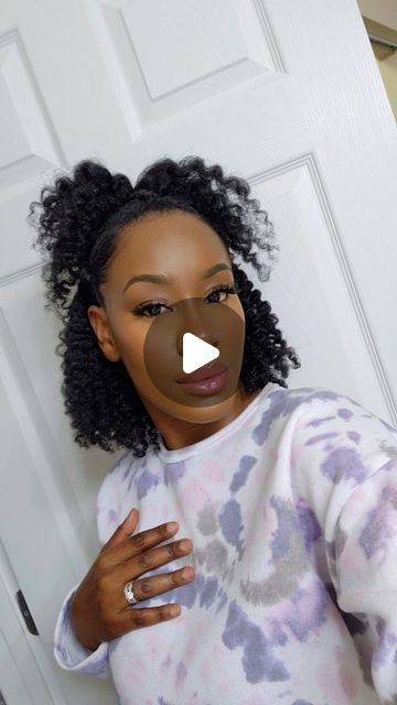 Rose Sovaj | Natural Hair & Beauty Content Creator on Instagram: "✨️Steps I took to achieve this half-up half-down hairstyle 👇🏾   First, I sectioned out some hair on the top middle part of my head.   Then, I parted a small section on one side, moisturized it with water, and added some hair butter and gel (I applied the gel only to my edges and roots).   Next, I repeated the same process on another small section and connected the two sections with a small black rubberband. I repeated the same process on the other side of my head.   I then moved on to the middle section. I moisturized with water, applied hair butter all over that section, and then applied gel only to the front and sides before  proceeding to do a cornrow braid  (now, cornrowing ain't my thing but we move on 😅)   After tha Half Up Half Down Twist Out, Half Up Half Down Natural Hair, Beauty Content Creator, Hair Butter, Beauty Content, Wash N Go, Blowout Hair, Natural Hair Beauty, Wash And Go