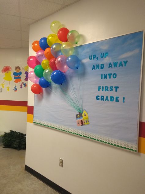 Welcome To Year 1 Display, 1st Grade Hallway Displays, First Grade Bulletin Boards Welcome To, First Grade Back To School Bulletin, Kindergarten Academic Bulletin Boards, Bulletin Board Ideas For 1st Grade, First Grade Welcome Bulletin Boards, Welcoming Board For Preschool, 1st Grade Door Ideas